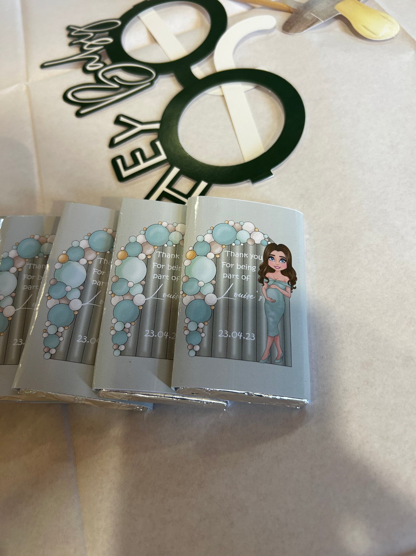 Personalised chocolate labels - Mum to be style