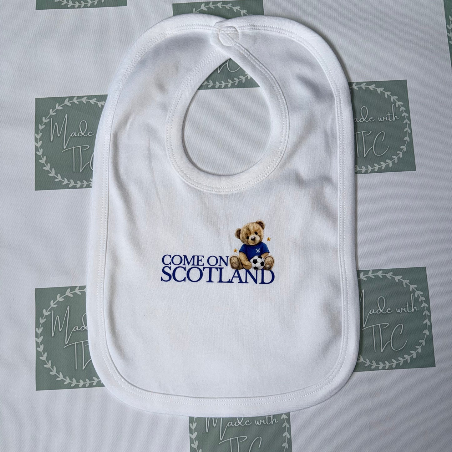 Come on Scotland white bib