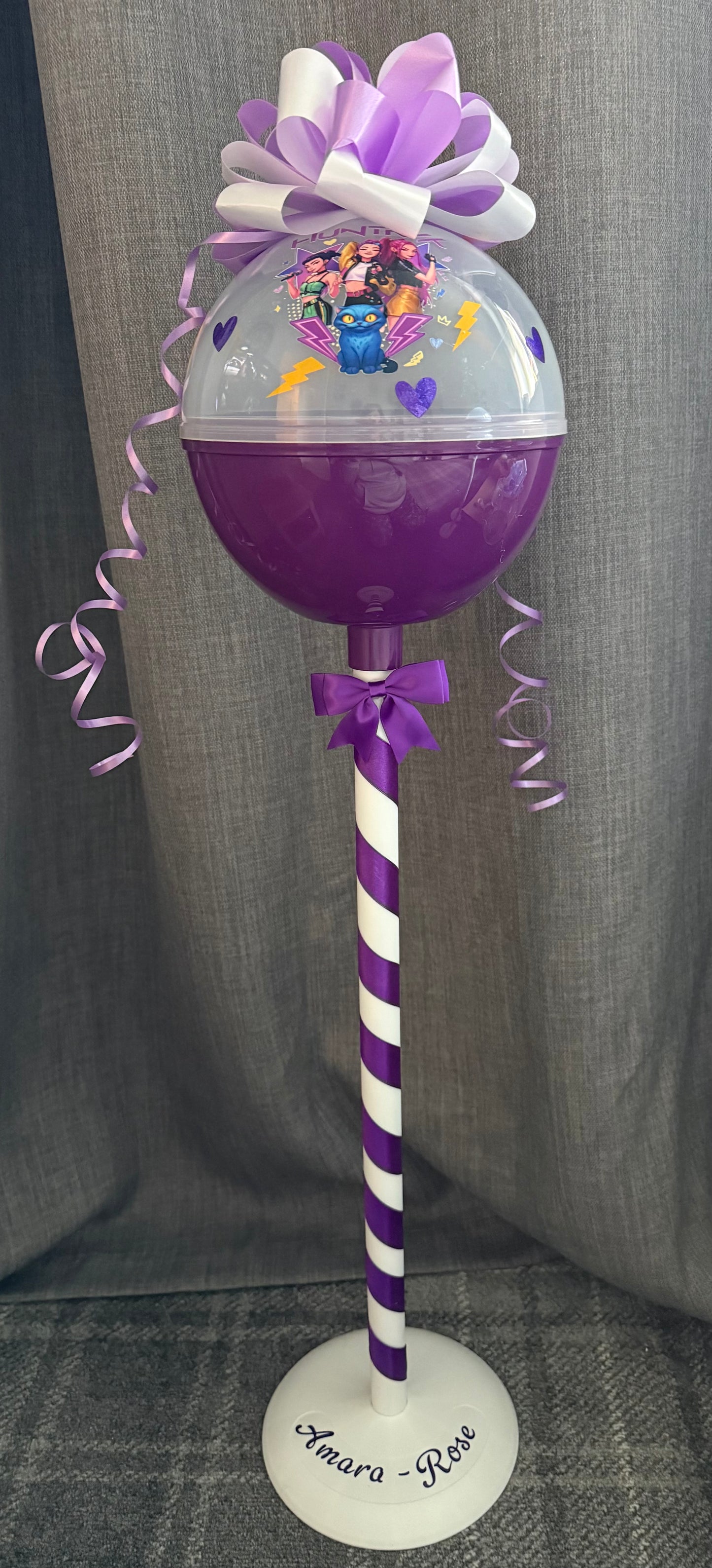 Giant Fillable Lollipops